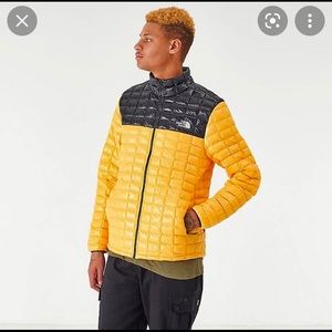 North face thermoball eco jacket size medium black and yellow